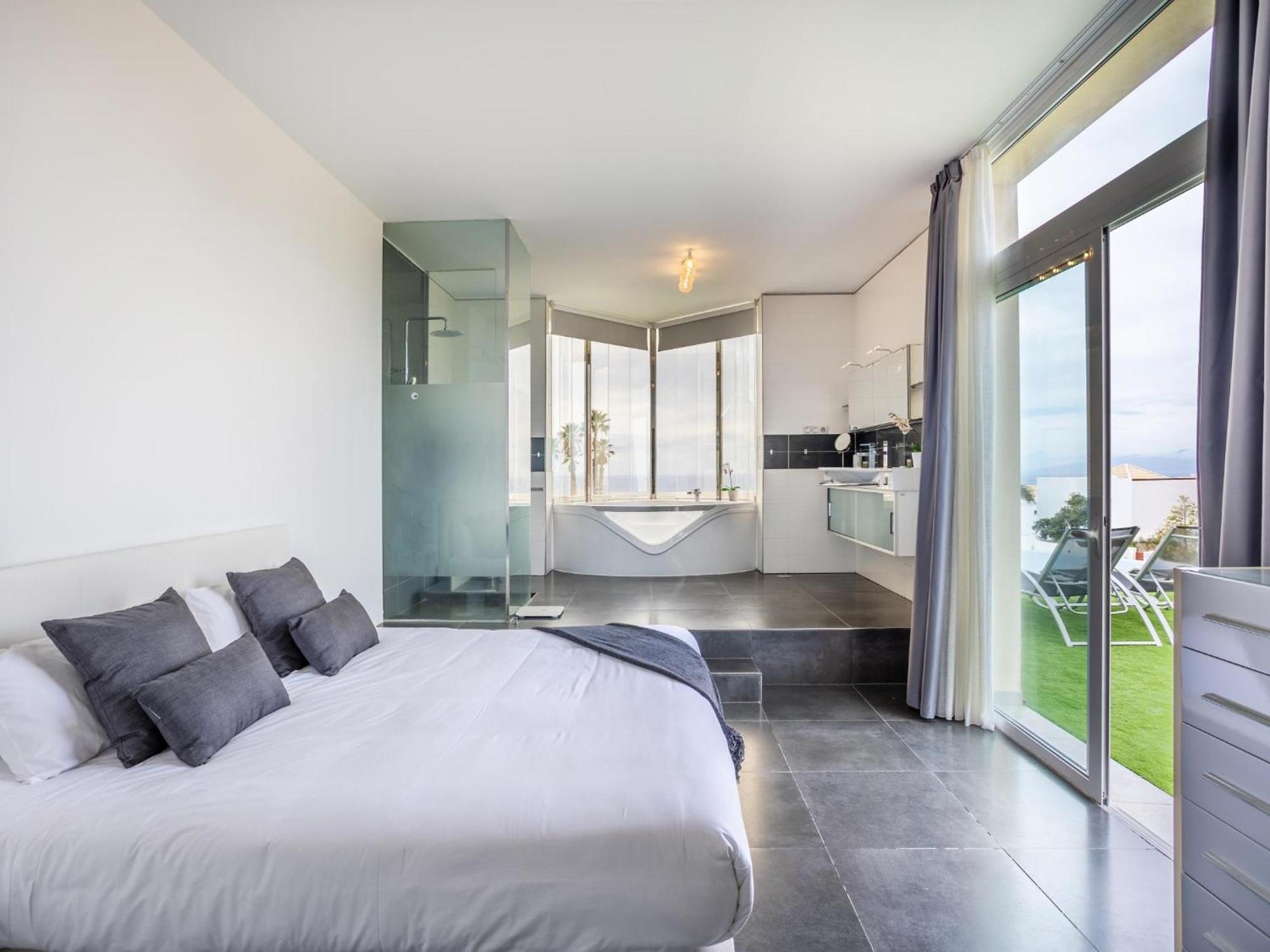 Villa Olbia Charming Dreamview With Jacuzzi Costa Adeje  Exterior foto