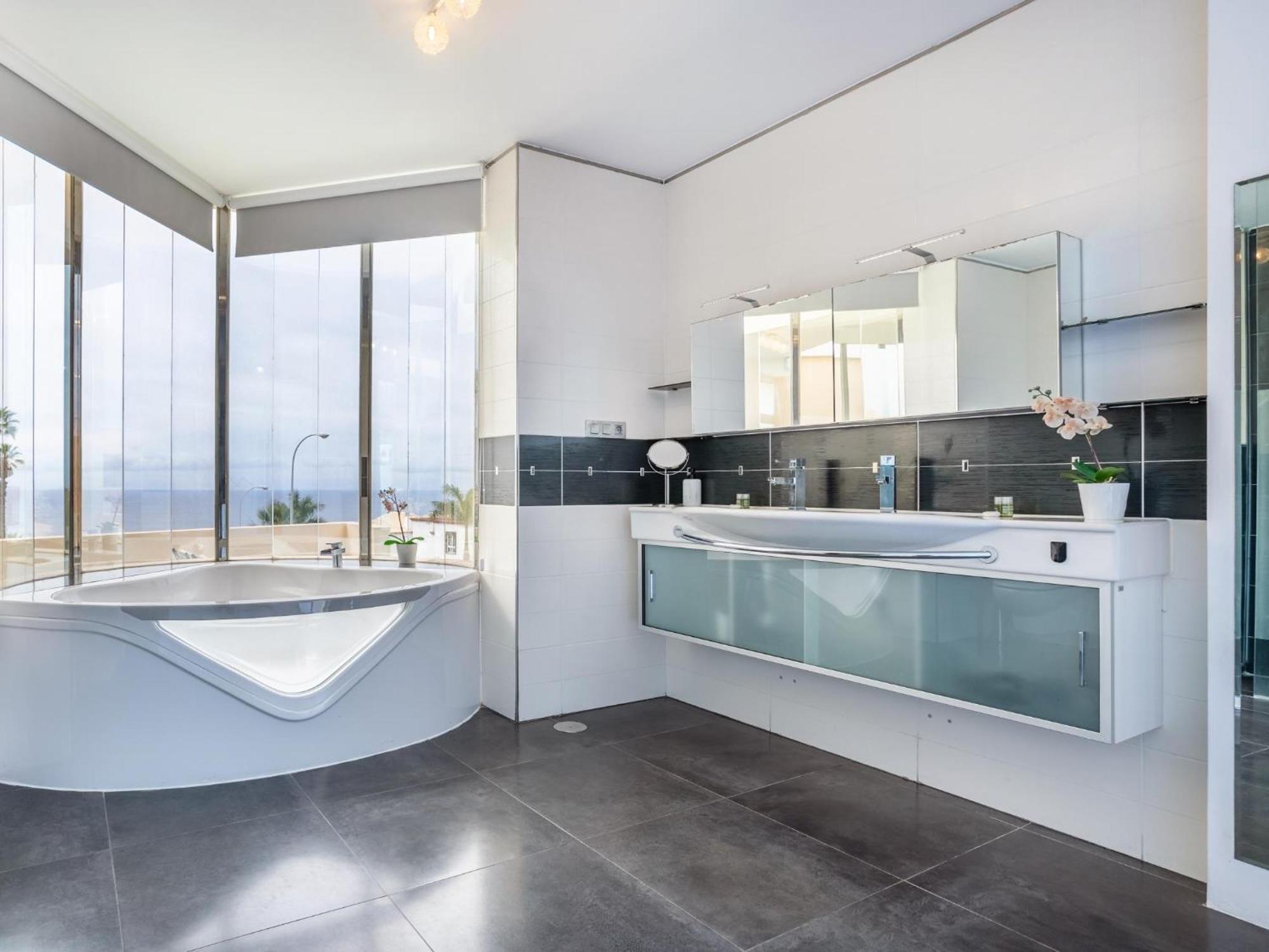 Villa Olbia Charming Dreamview With Jacuzzi Costa Adeje  Exterior foto